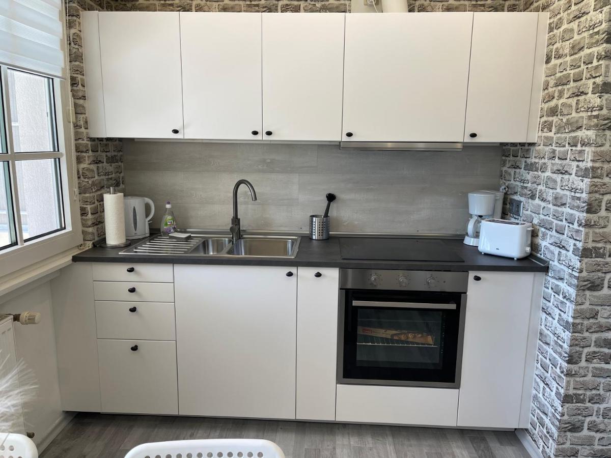 Comfortable Shared Apartment With Private Room In Wesseling Extérieur photo