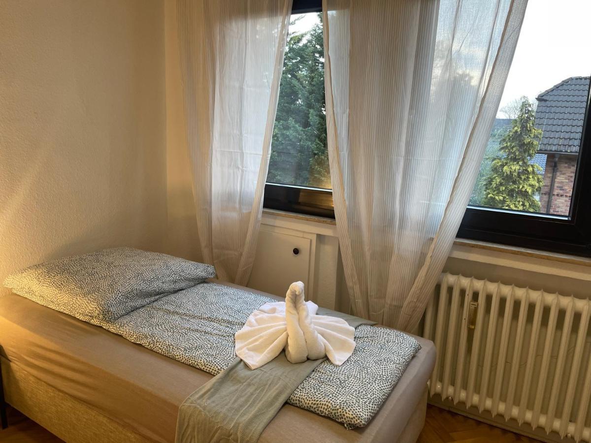 Comfortable Shared Apartment With Private Room In Wesseling Extérieur photo