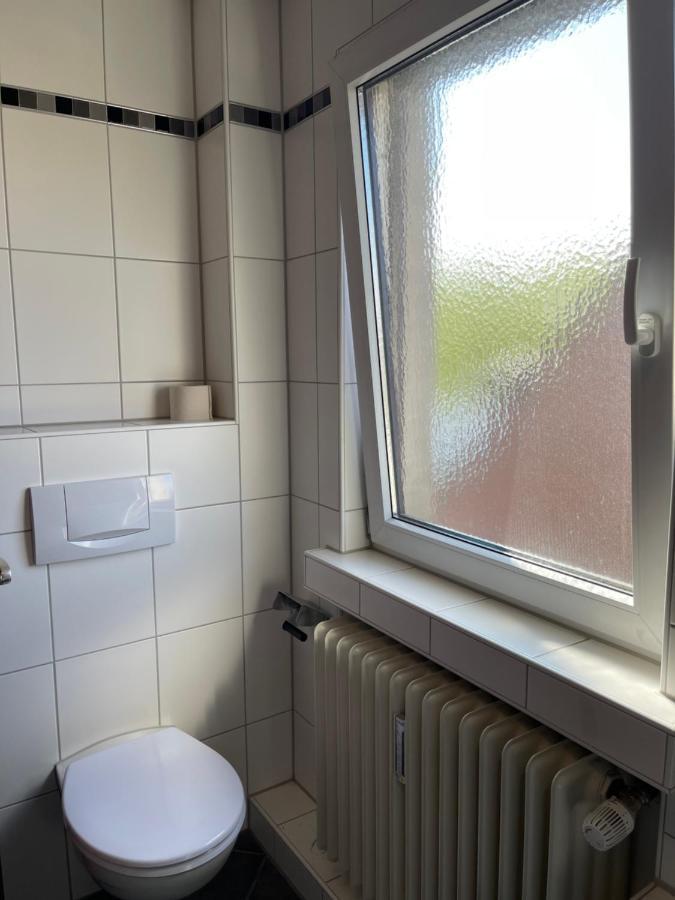 Comfortable Shared Apartment With Private Room In Wesseling Extérieur photo